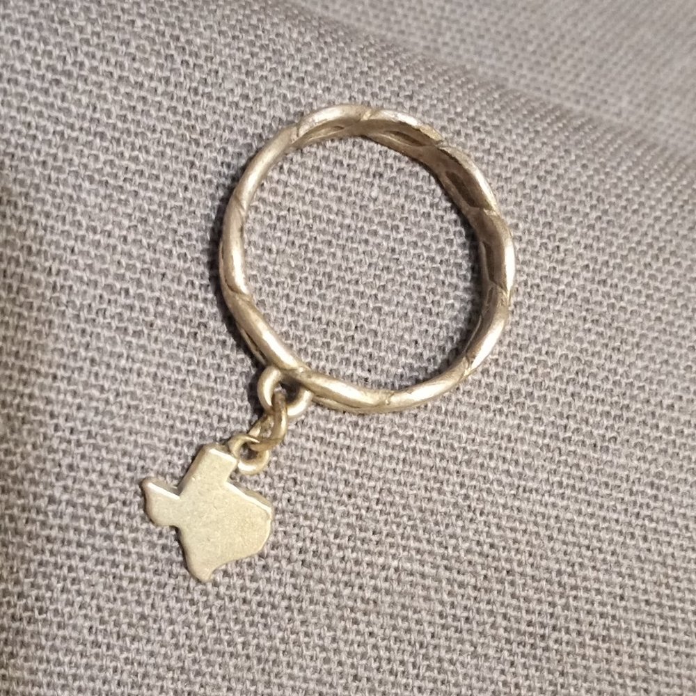 Retired JAMES AVERY Dangle TEXAS Ring